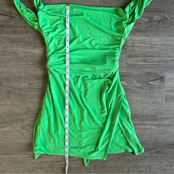 Tiger Mist Joslin Dress Green Open Back Mini Dress NEW with tags - Picture 8 of 10